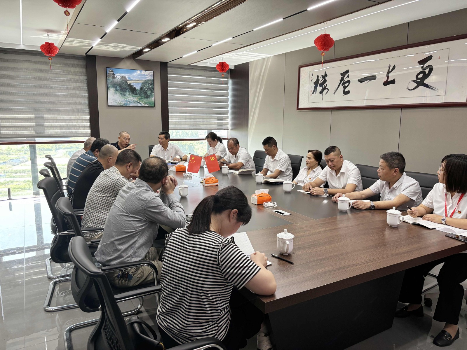 南平市建筑業(yè)協(xié)會黨支部、易順建工集團有限公司黨支部聯(lián)合開展深入學習《中國共產(chǎn)黨紀律處分條例》