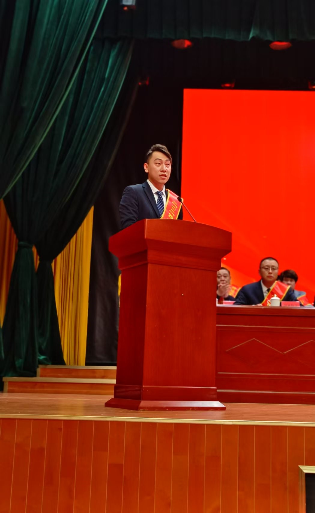 喜報(bào)!易順建工集團(tuán)榮獲“松溪縣2024年度納稅貢獻(xiàn)企業(yè)”稱號